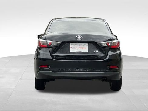 Used 2017 Toyota Yaris iA FWD image 4
