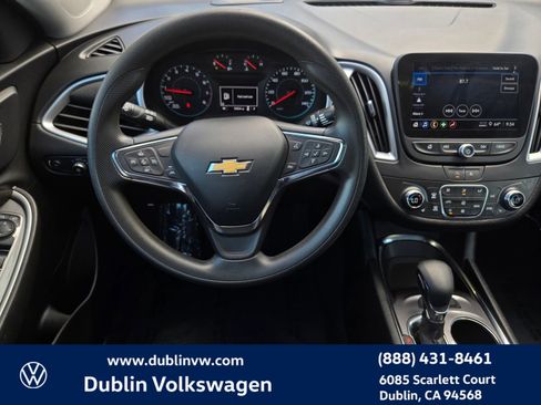 Used 2023 Chevrolet Malibu LT FWD image 12
