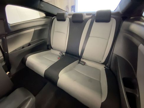 Used 2016 Honda Civic LX-P image 28