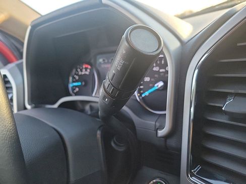 Used 2022 Ford F350 Lariat w/ Lariat Ultimate Package image 28