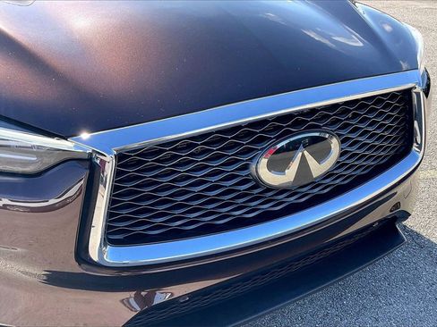 Used 2021 INFINITI QX50 Essential image 34