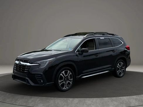Used 2023 Subaru Ascent Limited AWD/4WD image 1