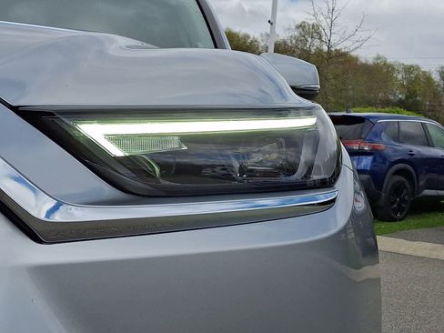 Used 2024 Toyota Grand Highlander Limited image 12