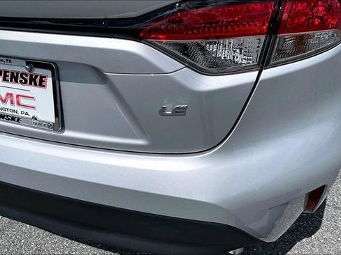 Used 2026 Toyota Corolla LE FWD image 31