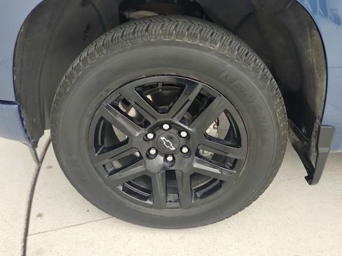Used 2024 Chevrolet Silverado 1500 Custom RWD image 27