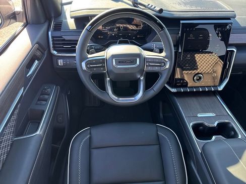 New 2026 GMC Acadia Denali w/ Super Cruise Package image 15