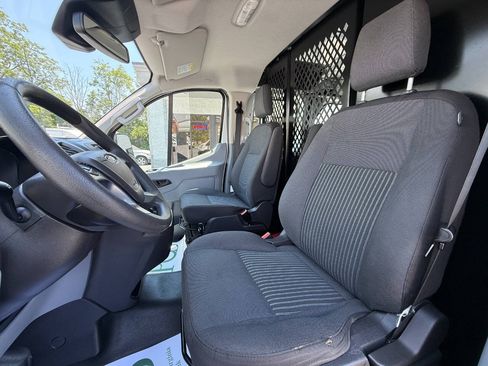 Used 2019 Ford Transit 250 130 Low Roof w/ Exterior Upgrade Package RWD image 14
