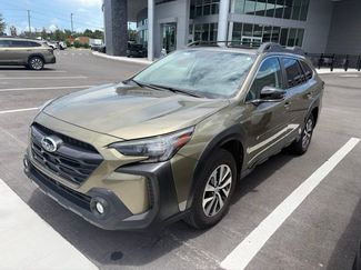 Used 2024 Subaru Outback Premium w/ Popular Package #1A AWD/4WD video 1