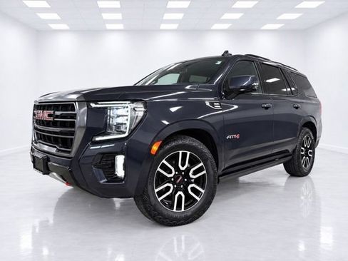 Used 2023 GMC Yukon AT4 AWD/4WD image 4