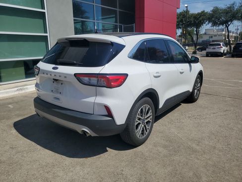 Used 2021 Ford Escape SEL w/ Technology Package FWD image 6