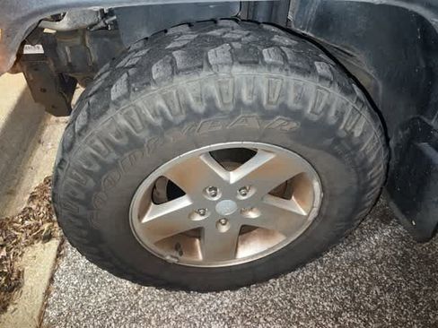 Used 2011 Jeep Wrangler Sport image 4