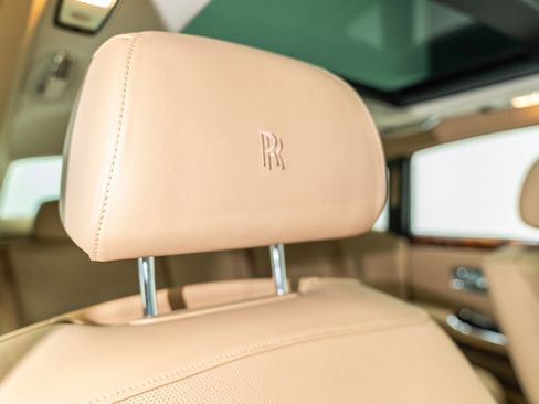 Used 2013 Rolls-Royce Ghost image 49