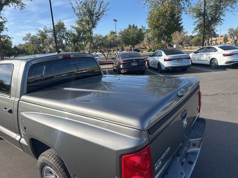 Used 2008 Dodge Dakota SLT image 8