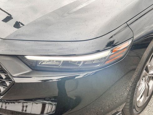 Certified 2024 Honda Accord EX image 9