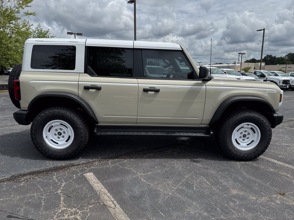 New 2026 Ford Bronco Heritage Edition AWD/4WD image 4