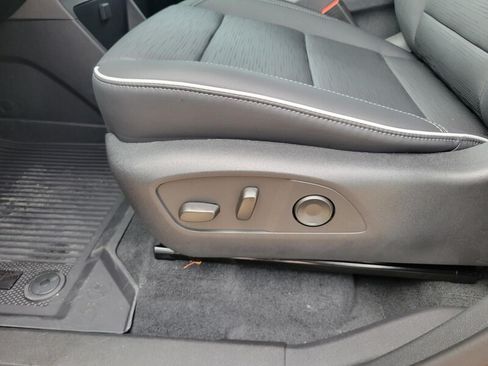 New 2026 Buick Enclave Sport Touring w/ Power Package FWD image 27