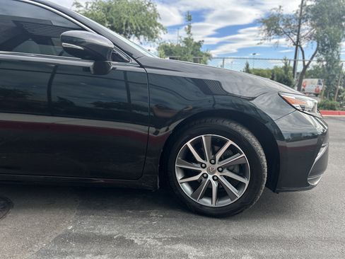 Used 2017 Lexus ES 300h w/ Navigation System Package FWD image 18