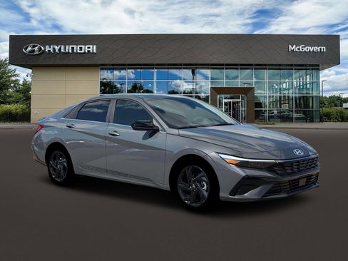 New 2026 Hyundai Elantra SEL Sport Premium FWD image 10