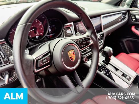 Used 2022 Porsche Macan AWD/4WD image 27