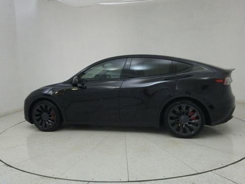 Used 2023 Tesla Model Y Performance image 66