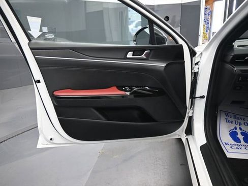 Used 2026 Kia K5 GT-Line w/ GT-Line Red Interior Package FWD image 9