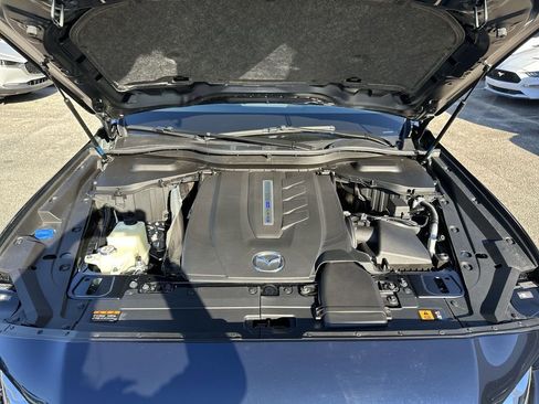 Certified 2025 MAZDA CX-90 Plug-In Hybrid w/ Preferred image 27
