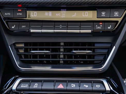 New 2026 Audi S e-tron GT Prestige image 18