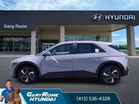Used 2025 Hyundai Ioniq 5 SEL AWD/4WD image 5