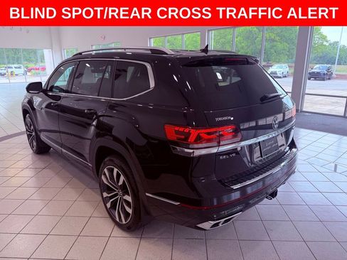 Used 2022 Volkswagen Atlas SEL Premium AWD/4WD image 5
