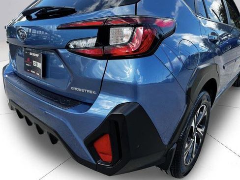 Used 2024 Subaru Crosstrek 2.0i Premium AWD/4WD image 16