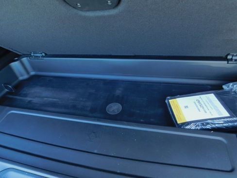 Used 2022 Jeep Wagoneer Series III w/ Flexible Seating Group image 15