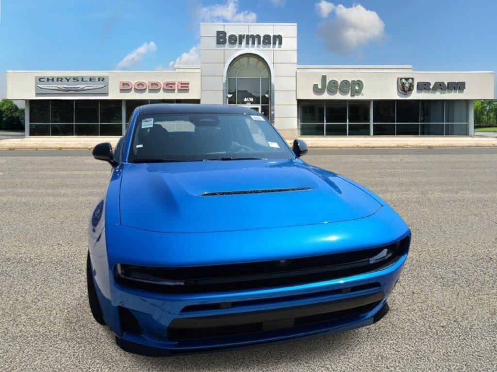 New 2026 Dodge Charger Scat Pack w/ Blacktop Package AWD/4WD image 2