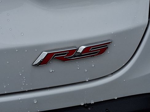 Used 2025 Chevrolet Trax RS w/ Driver Confidence Package FWD image 31