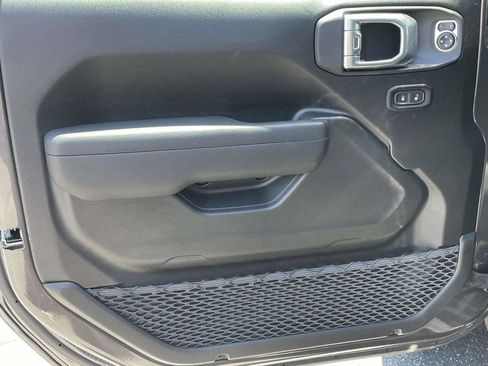Used 2026 Jeep Gladiator Sport AWD/4WD image 23