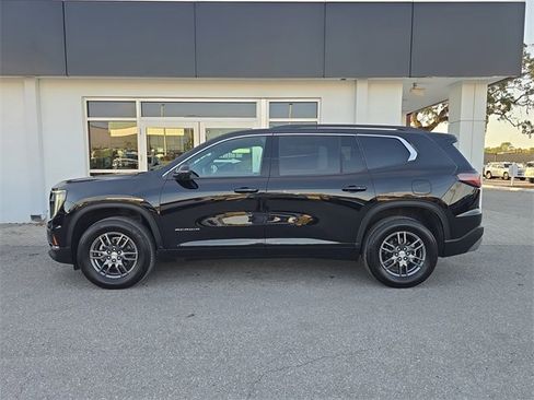 Certified 2025 GMC Acadia Elevation image 4