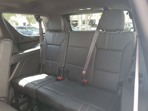 Used 2023 Chevrolet Tahoe RST RWD image 11