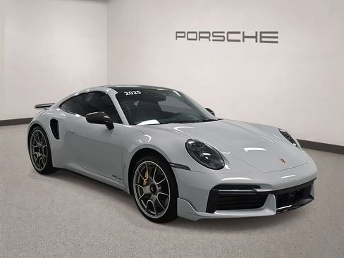 Certified 2025 Porsche 911 Turbo AWD/4WD image 8