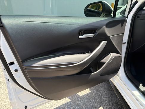 Used 2022 Toyota Corolla SE FWD image 15