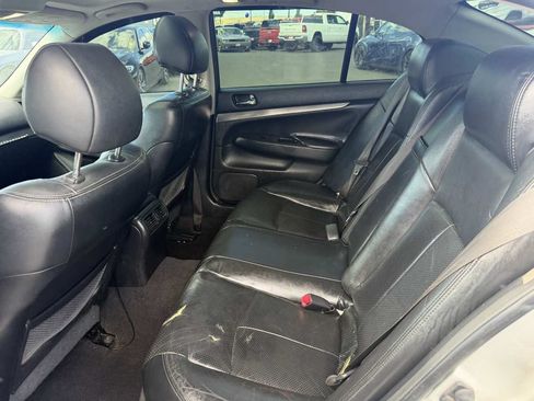 Used 2011 INFINITI G37 Journey w/ Premium Pkg RWD image 10