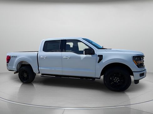 New 2025 Ford F150 XLT w/ Equipment Group 302A MID image 38