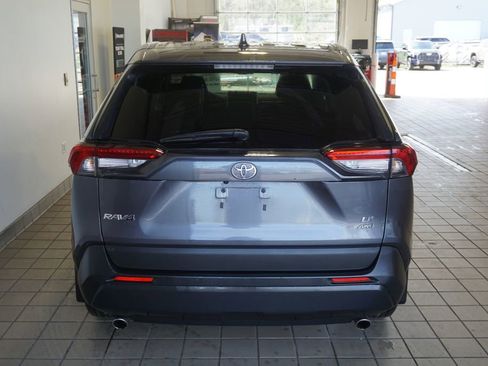 Used 2023 Toyota RAV4 LE AWD/4WD image 8