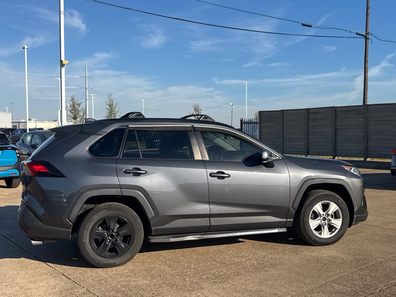 Used 2019 Toyota RAV4 XLE FWD image 29