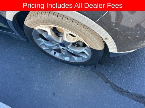 Used 2016 Ford Escape Titanium w/ Equipment Group 301A FWD image 2