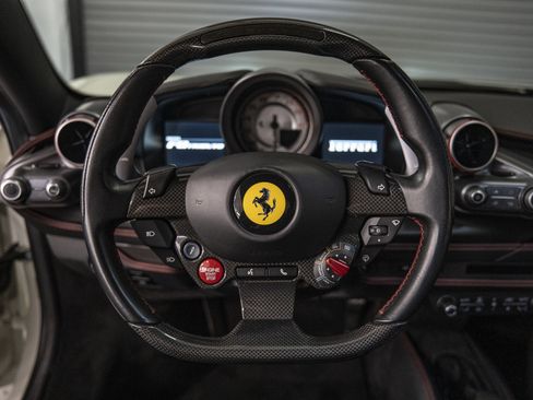 Used 2020 Ferrari F8 Tributo RWD image 32