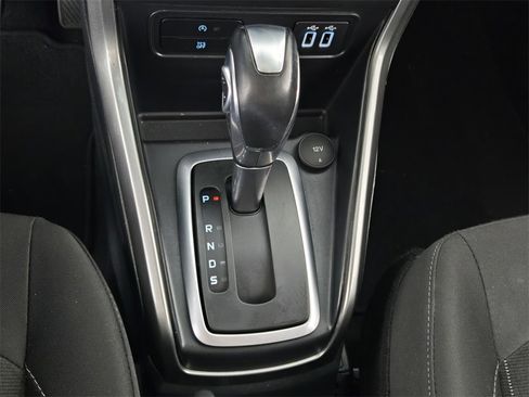 Used 2018 Ford EcoSport SE w/ SE Convenience Package image 20