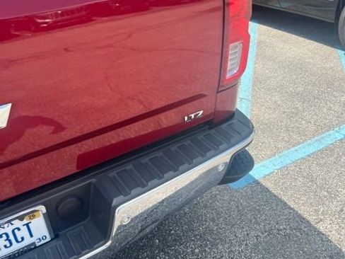 Used 2018 Chevrolet Silverado 1500 LTZ w/ Sport Package AWD/4WD image 7