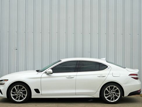 Used 2022 Genesis G70 2.0T image 47