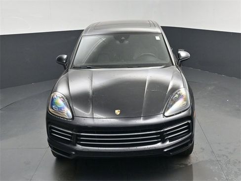 Used 2020 Porsche Cayenne S image 50