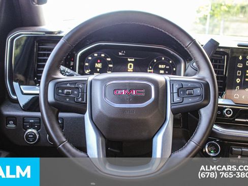 Used 2026 GMC Sierra 1500 SLT AWD/4WD image 22