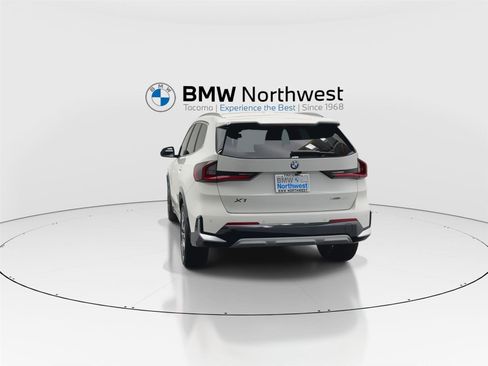 New 2026 BMW X1 xDrive28i w/ Convenience Package AWD/4WD image 13